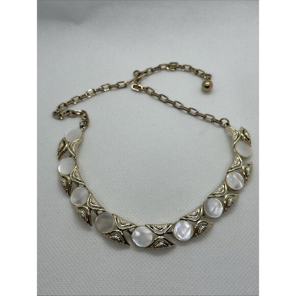 Vintage Gold Tone Mother Of Pearl Necklace 1950s Unsigned - Picture 3 of 8